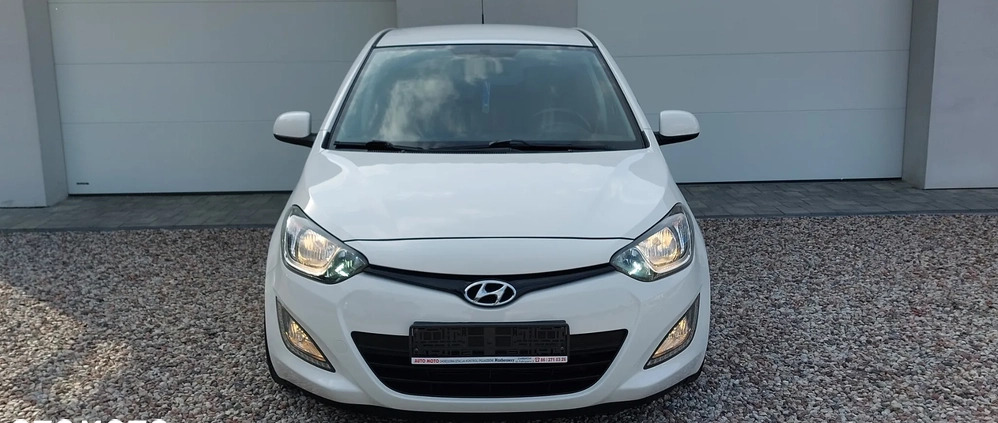 Hyundai i20 cena 25999 przebieg: 153763, rok produkcji 2013 z Zambrów małe 667